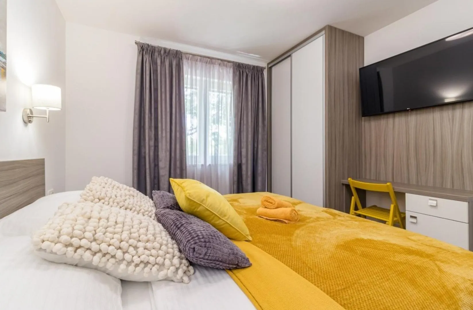 Villa Horizon For 18 People Near Pula With Large Garden And Children Playground