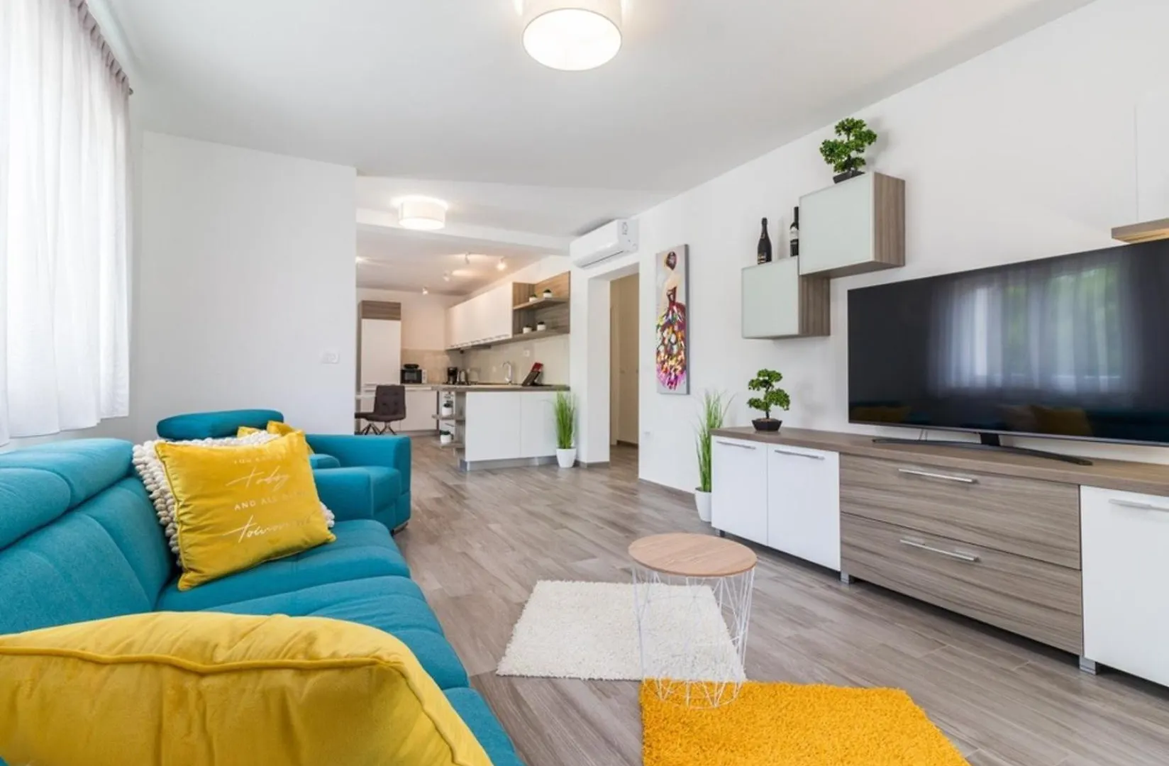 Villa Horizon For 18 People Near Pula With Large Garden And Children Playground