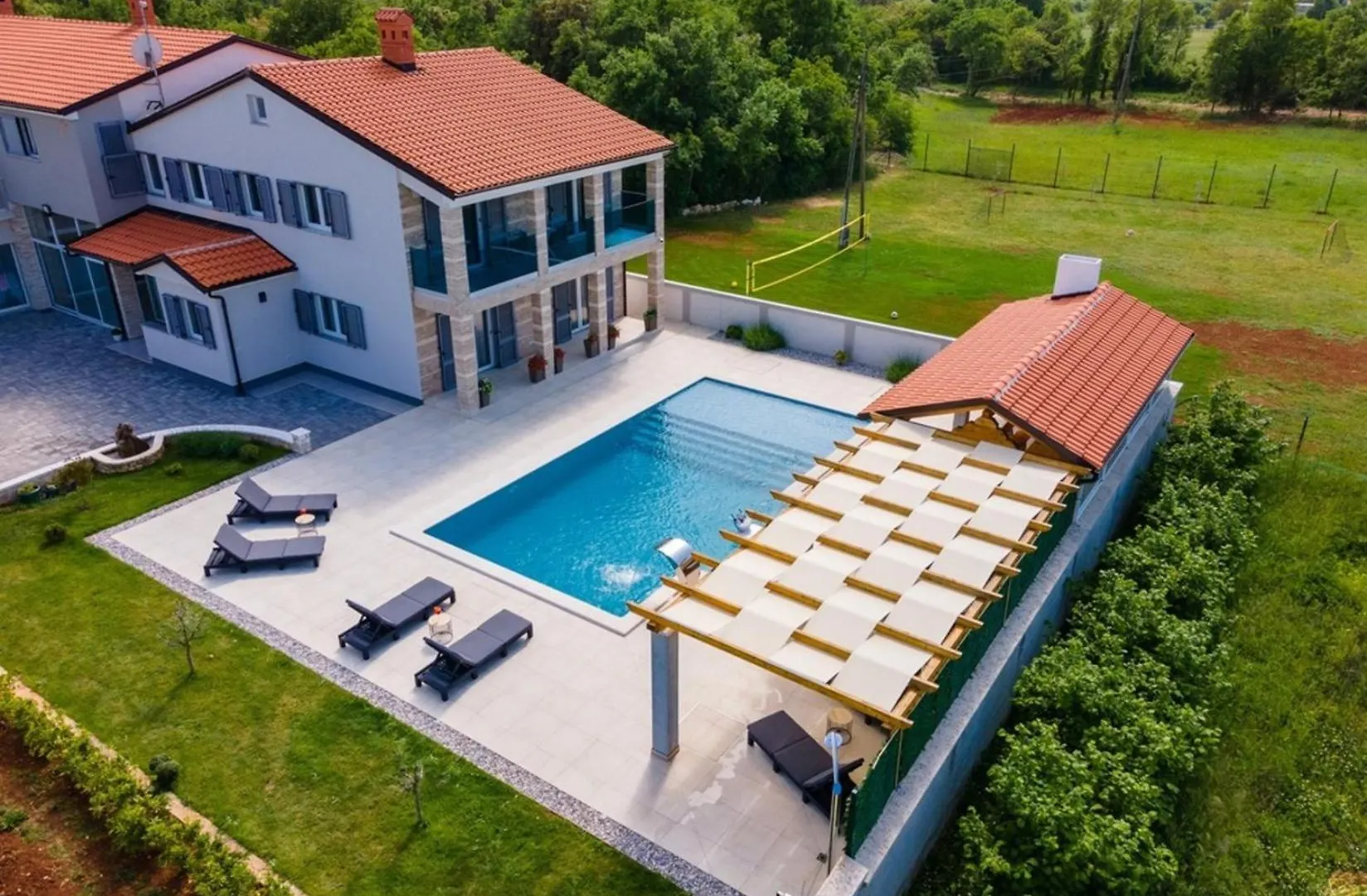Villa Horizon For 18 People Near Pula With Large Garden And Children Playground